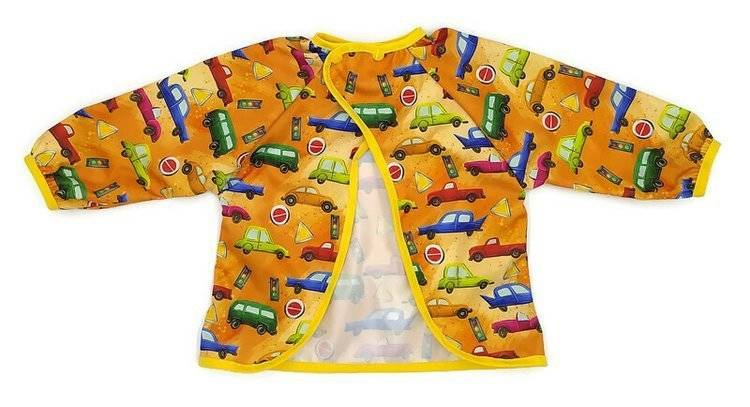 Śliniak fartuszek z rękawami - AUTA